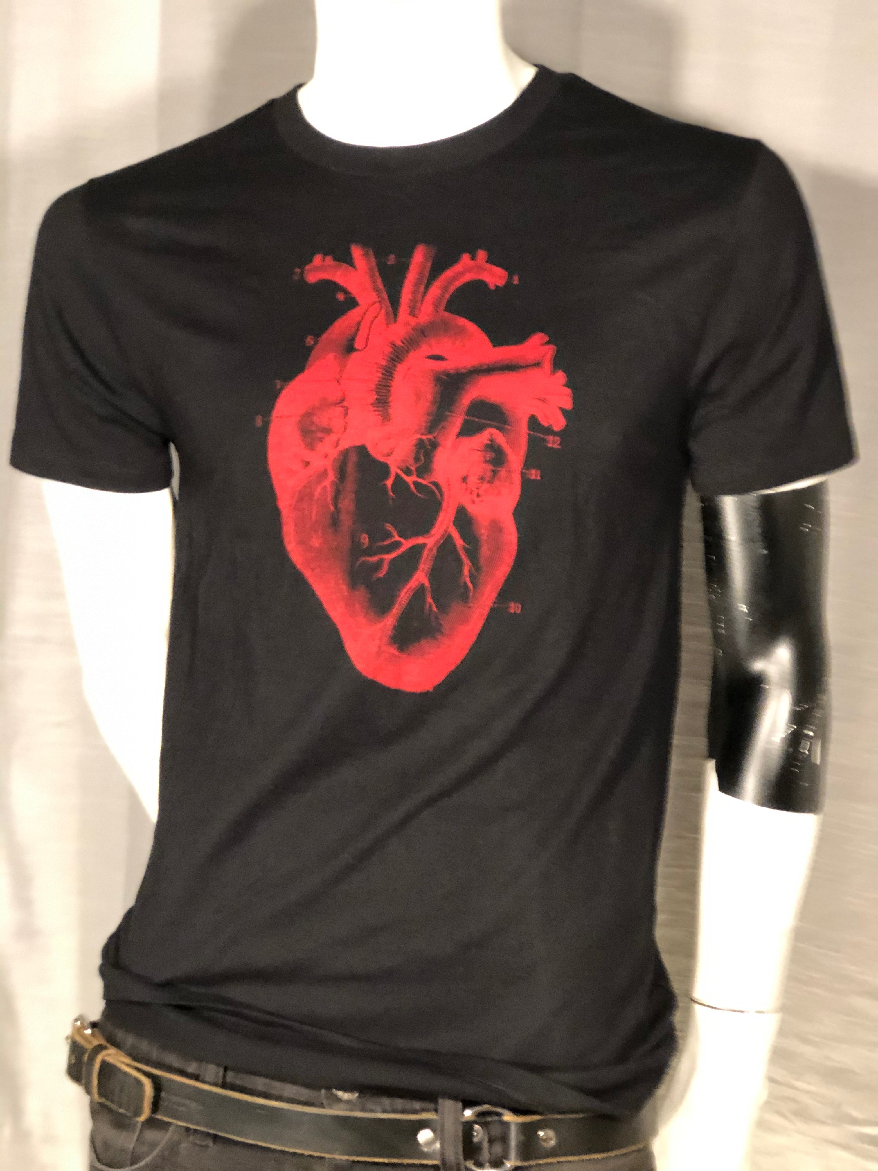 Graphic Heart Men's Tee